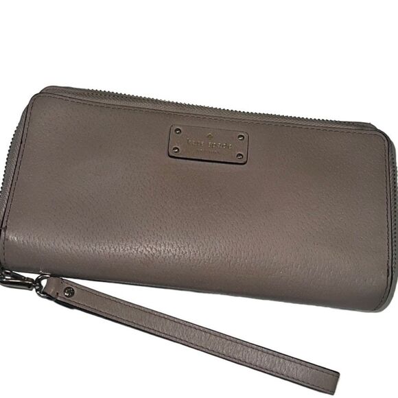 Kate Spade Wellesley Taupe Multiple Slots and Pockets Zip Around Long Wallet - Picture 7 of 13